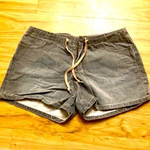 Size 9 grey l.e.i shorts Utility Gear